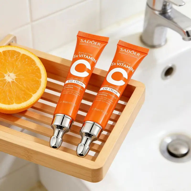 Brightening cream with vitamin-C for dark circles and puffiness by Inovia Store